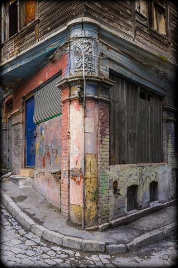 Former storefront, ground-floor of an abandoned late19th-century Greek-style apartment house,  Tahtakale, Eminönü, Istanbul, 2012.  (Fuji X100). Click to enlarge.